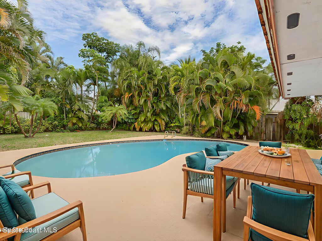 300 S Palm Avenue, Melbourne Beach, FL 32951