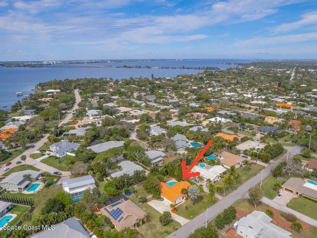300 S Palm Avenue, Melbourne Beach, FL 32951