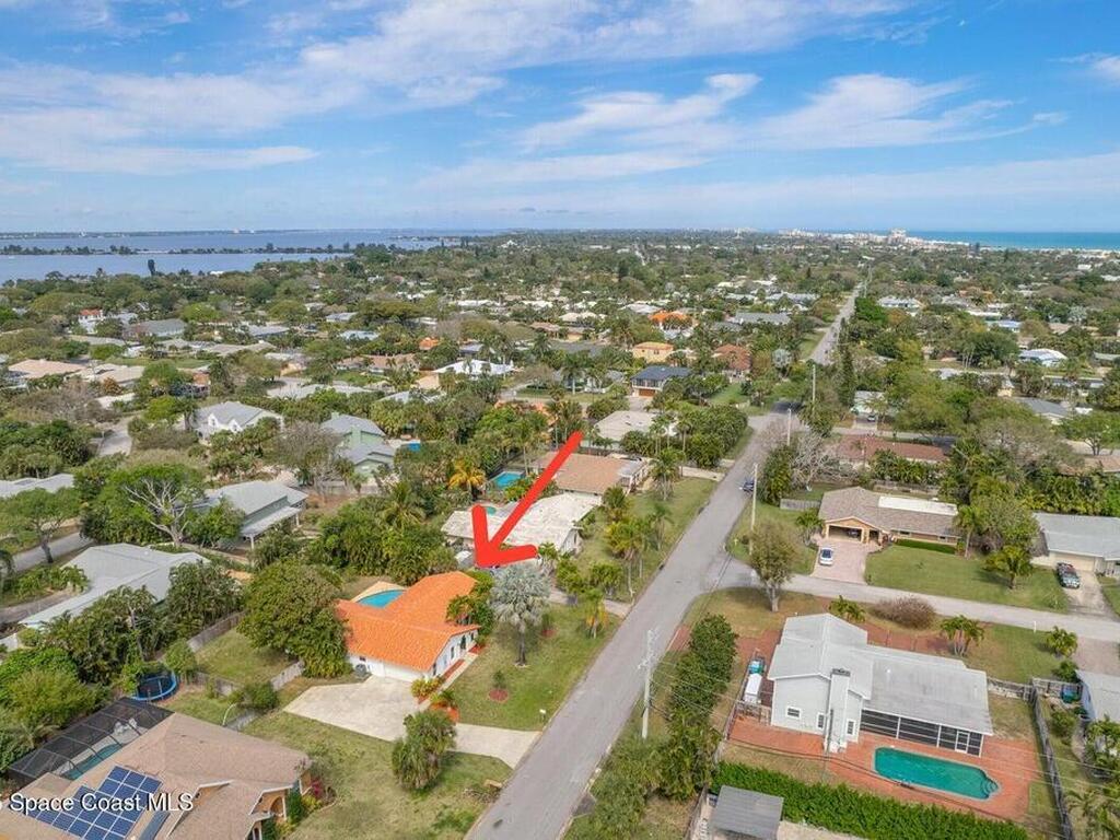 300 S Palm Avenue, Melbourne Beach, FL 32951
