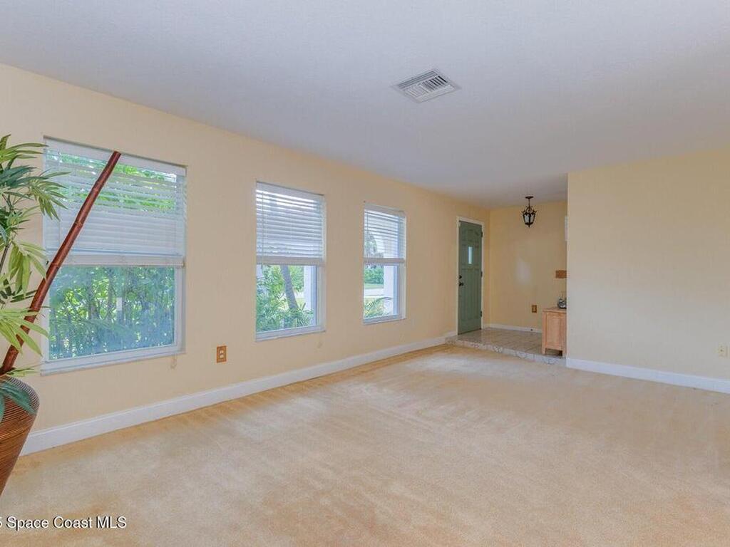 300 S Palm Avenue, Melbourne Beach, FL 32951