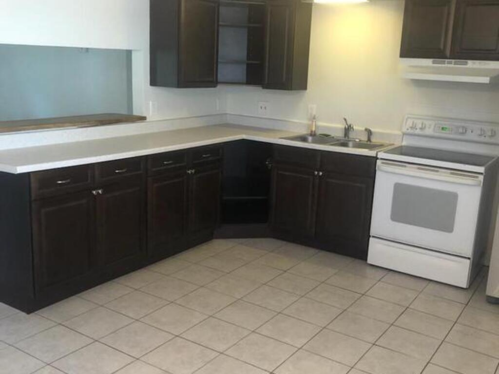 210 Pierce Avenue, Cape Canaveral, FL 32920