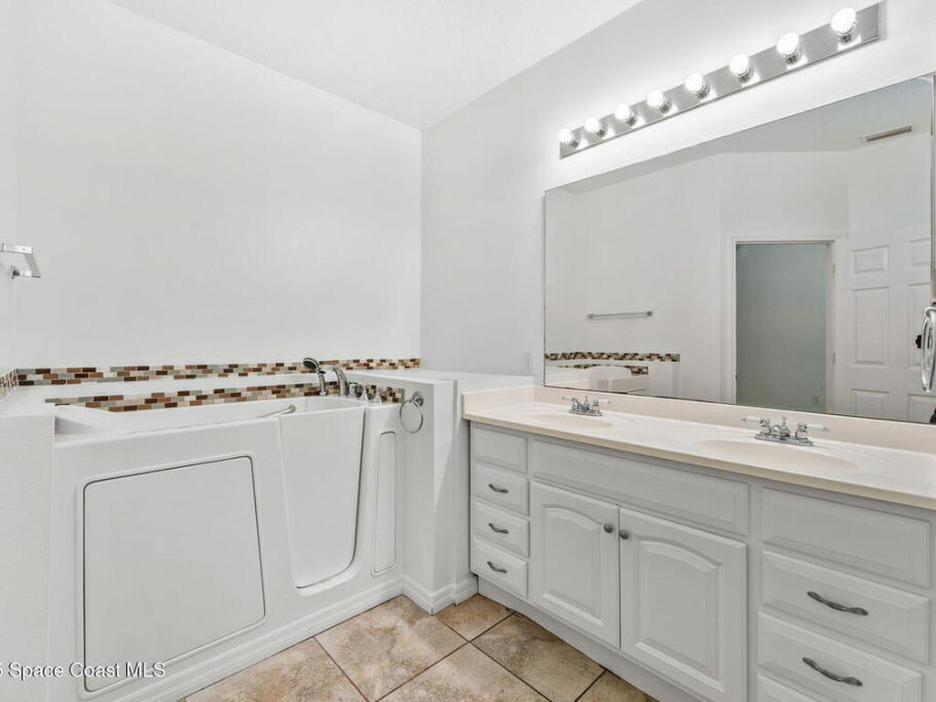 1385 Friday Road, Cocoa, FL 32926