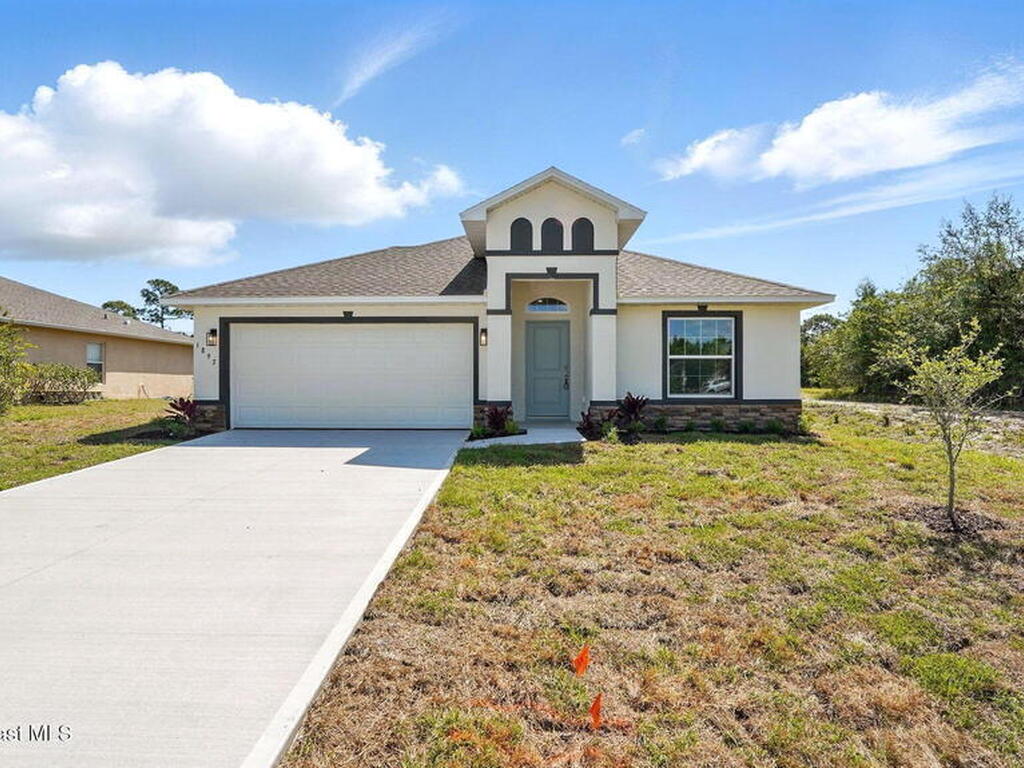 1343 Danforth Street, Palm Bay, FL 32908