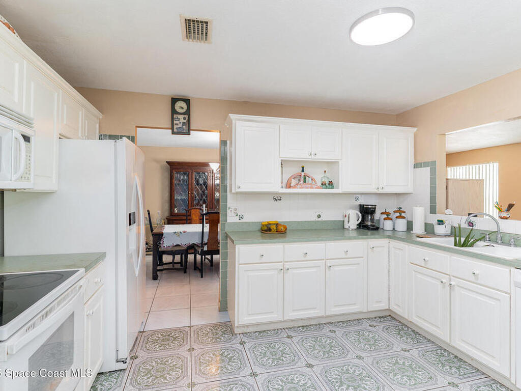 147 Emerson Drive, Palm Bay, FL 32907