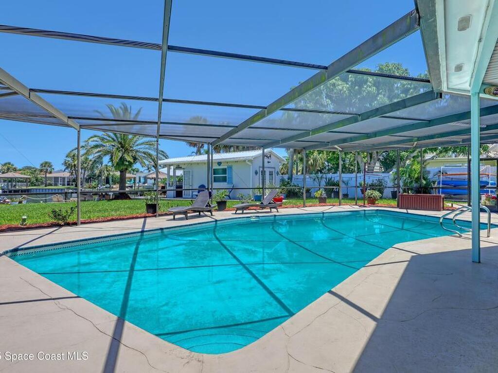 55 Country Club Road, Cocoa Beach, FL 32931