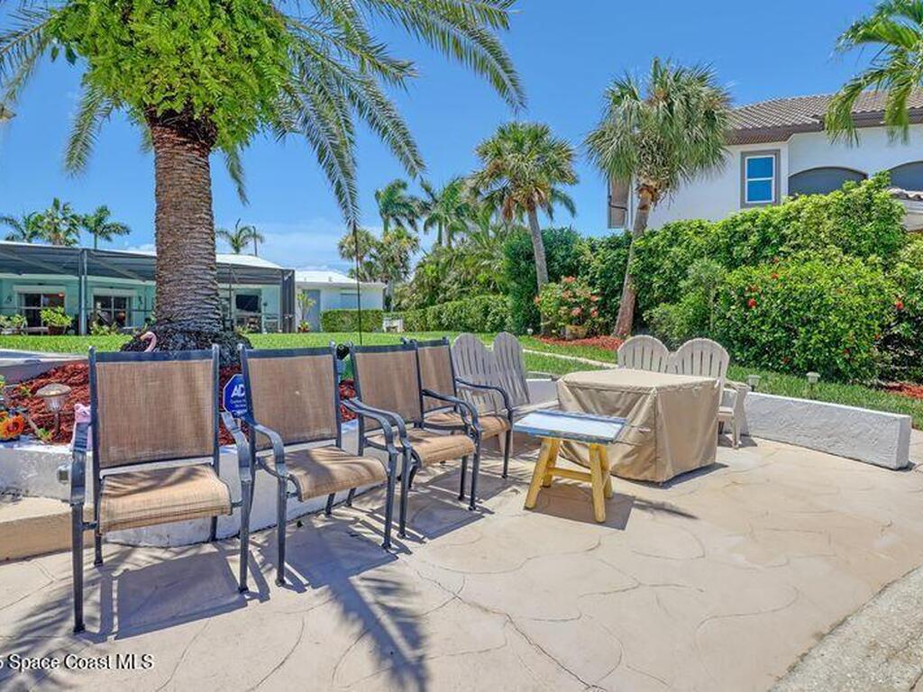 55 Country Club Road, Cocoa Beach, FL 32931