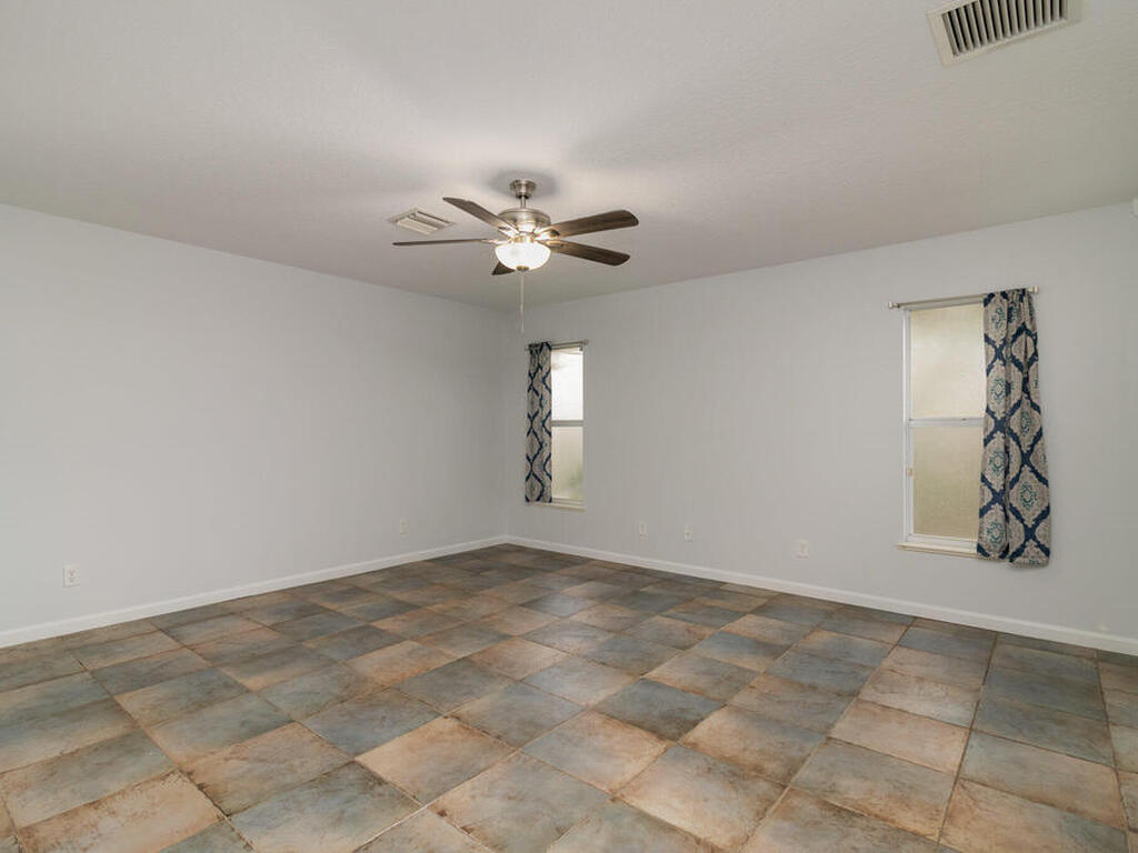 105 Paddock Street, Sebastian, FL 32958