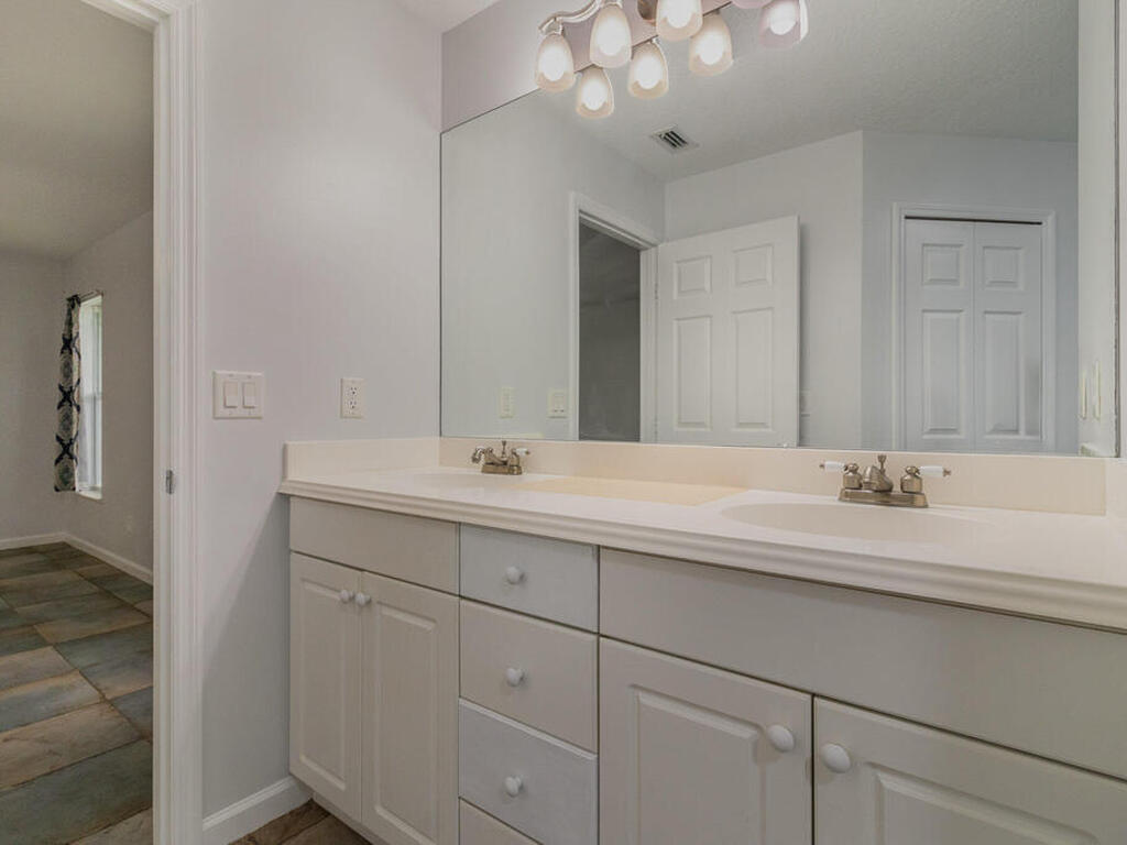 105 Paddock Street, Sebastian, FL 32958