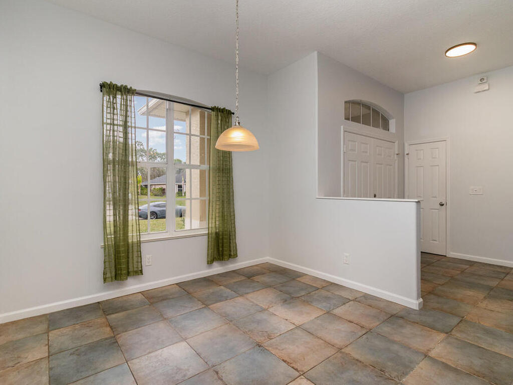 105 Paddock Street, Sebastian, FL 32958