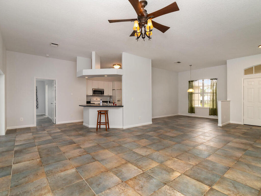 105 Paddock Street, Sebastian, FL 32958