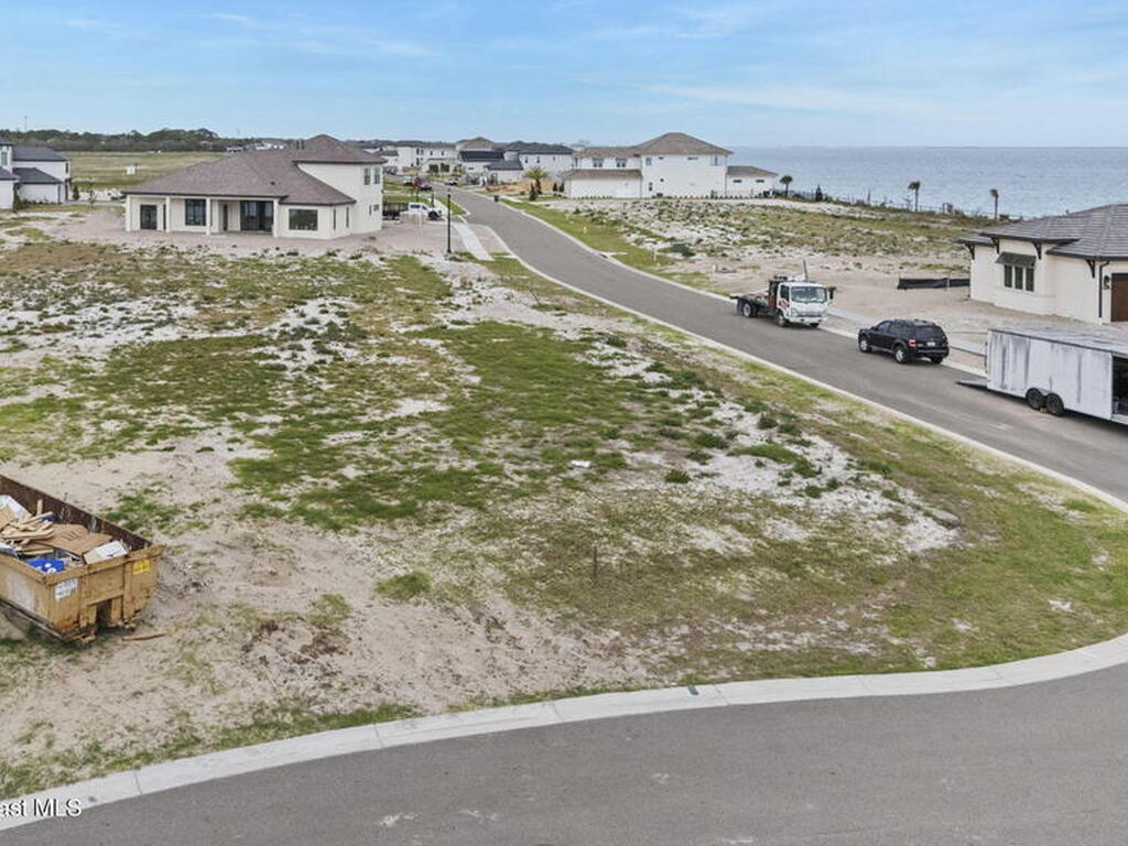 14 Spinnaker Circle, Titusville, FL 32780