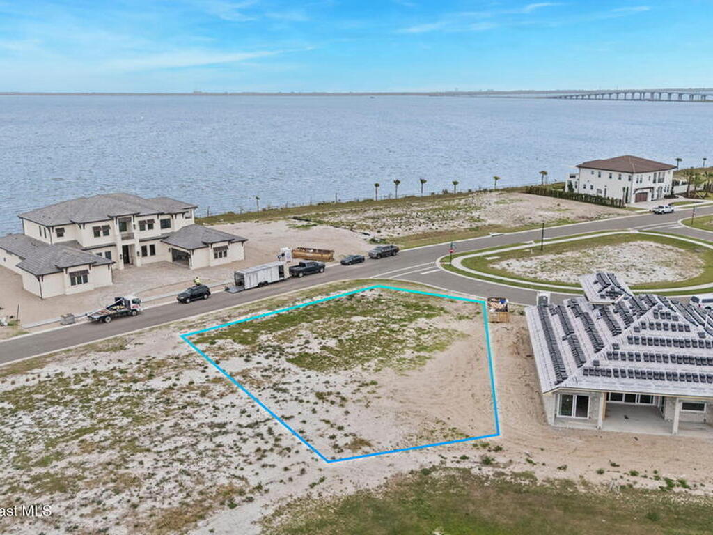 14 Spinnaker Circle, Titusville, FL 32780