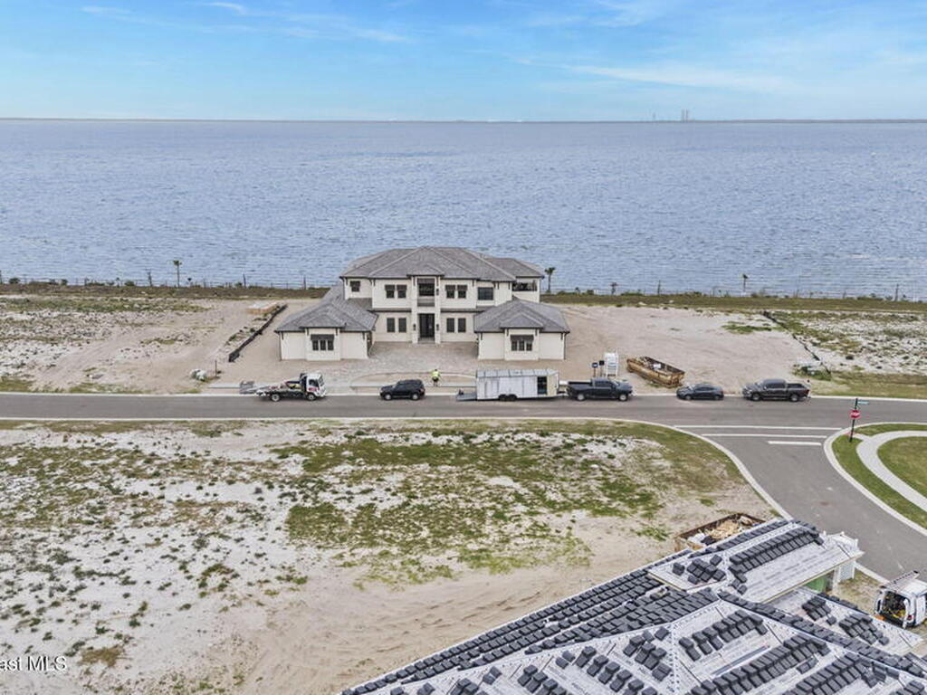 14 Spinnaker Circle, Titusville, FL 32780