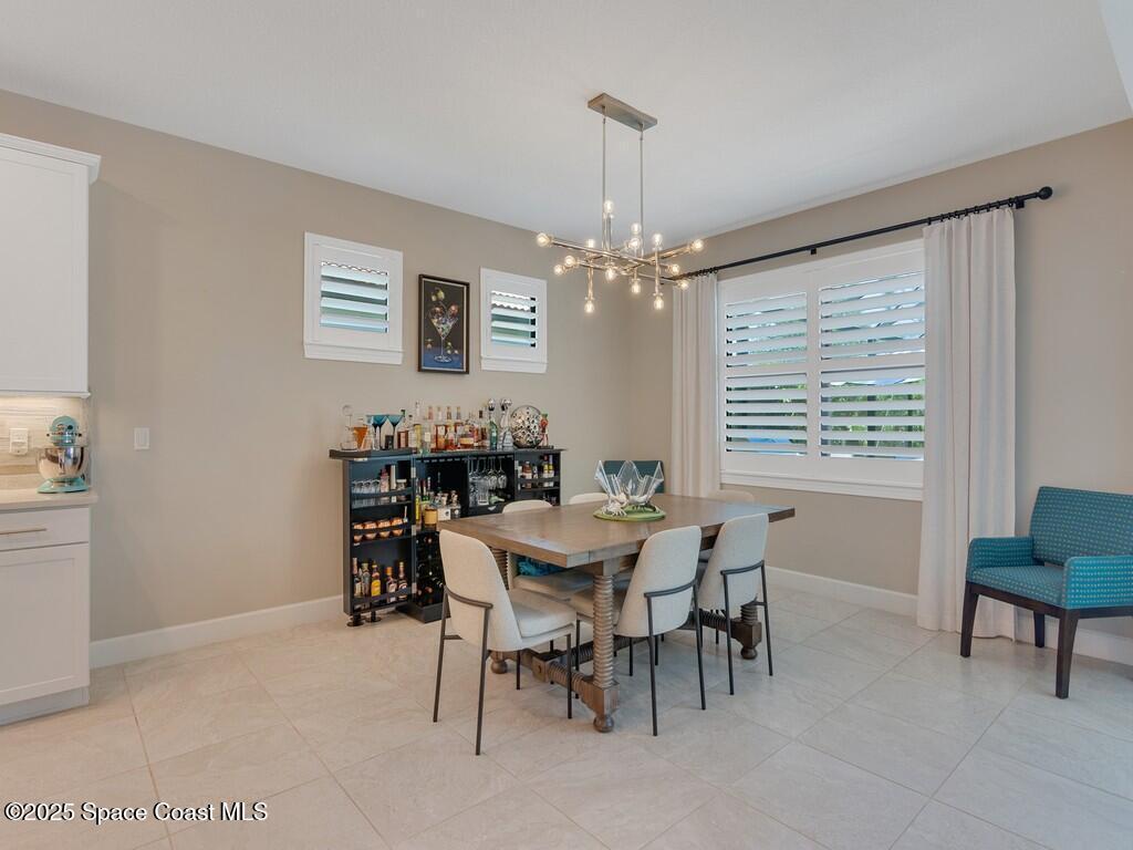 5082 Monroe Circle, Vero Beach, FL 32967