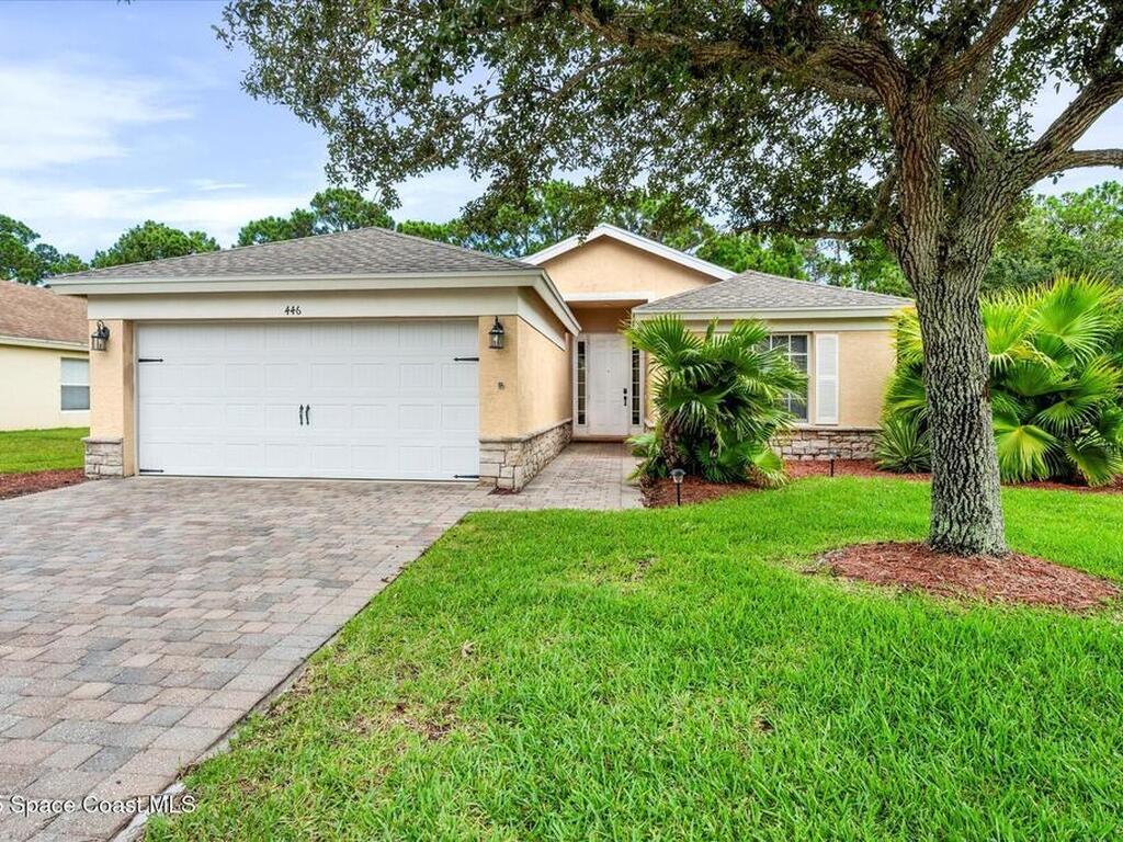 446 Lexington Avenue, Vero Beach, FL 32962
