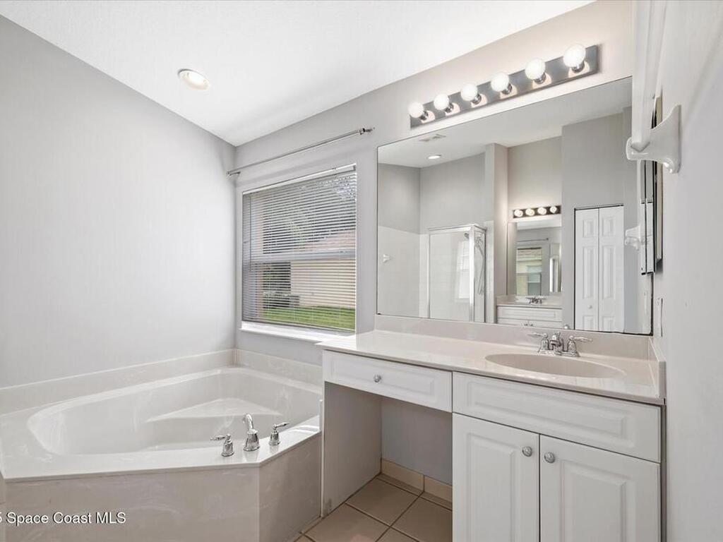 446 Lexington Avenue, Vero Beach, FL 32962