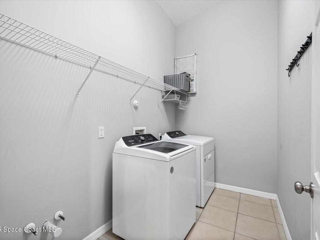 446 Lexington Avenue, Vero Beach, FL 32962