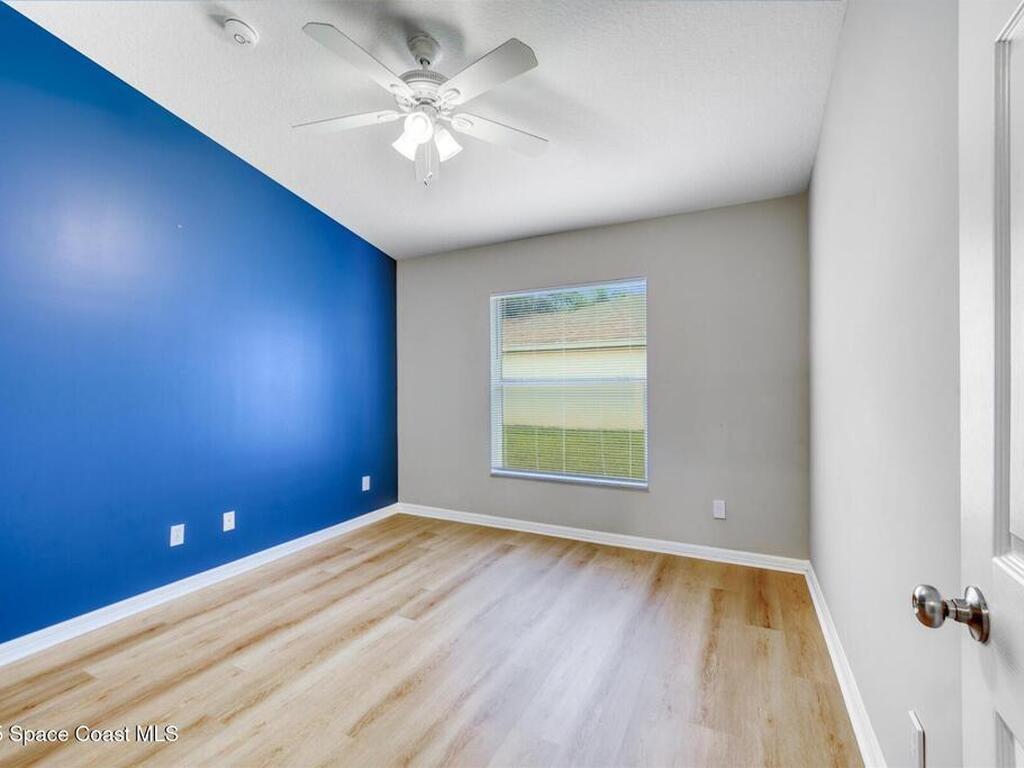 446 Lexington Avenue, Vero Beach, FL 32962
