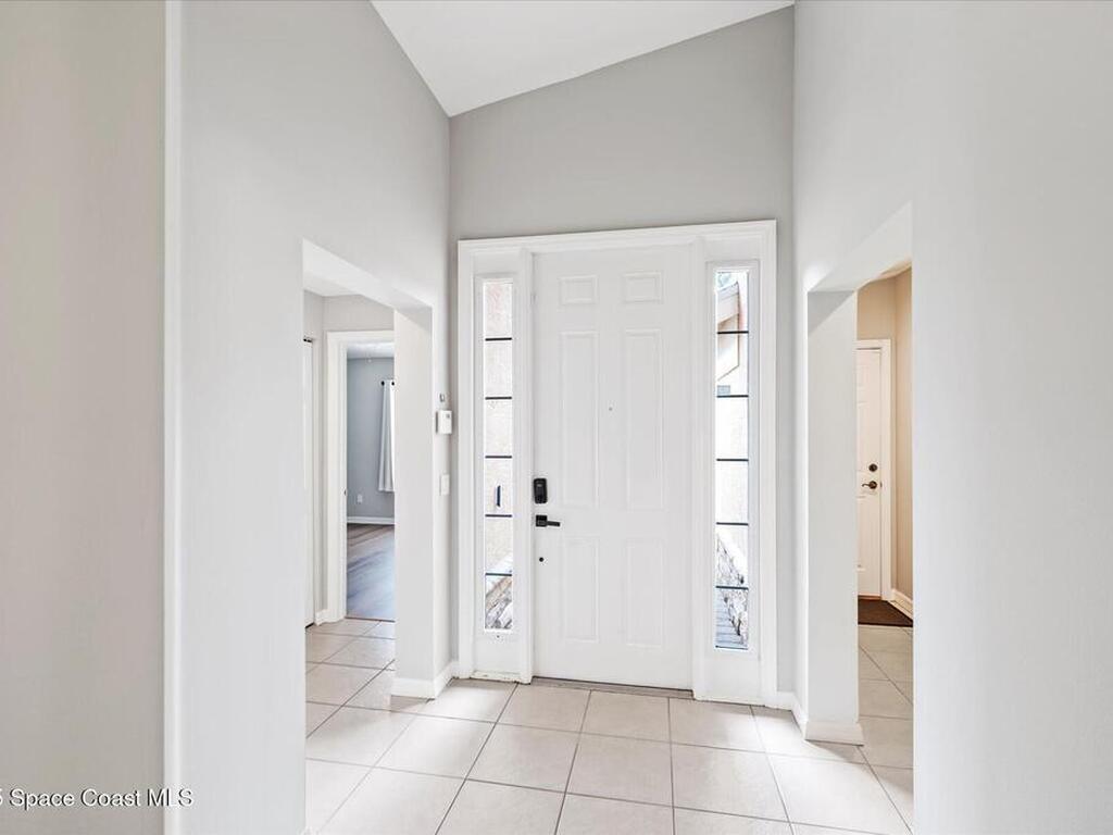 446 Lexington Avenue, Vero Beach, FL 32962