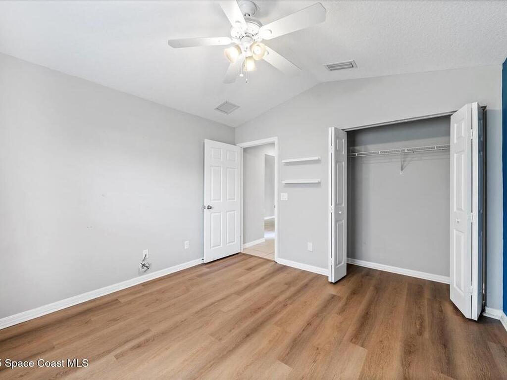 446 Lexington Avenue, Vero Beach, FL 32962