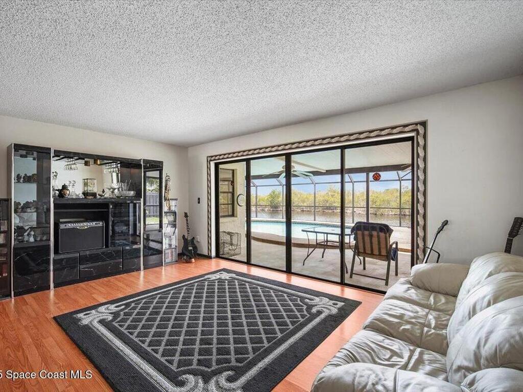 1635 Sandpiper Street, Merritt Island, FL 32952
