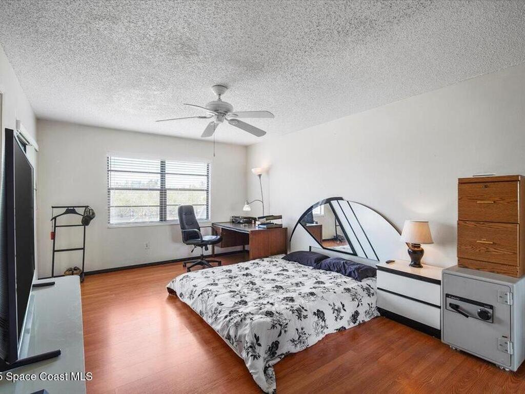 1635 Sandpiper Street, Merritt Island, FL 32952