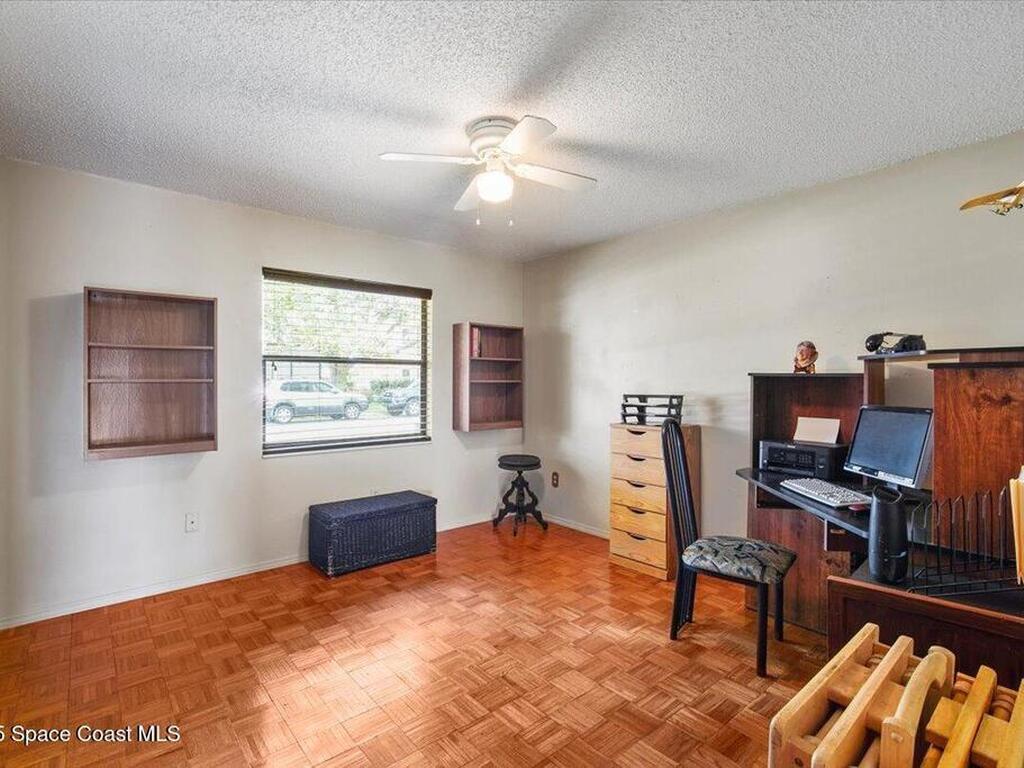1635 Sandpiper Street, Merritt Island, FL 32952