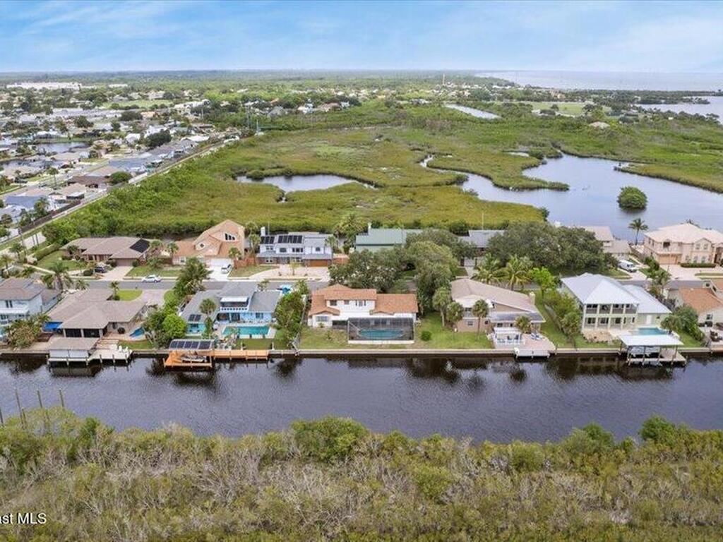 1635 Sandpiper Street, Merritt Island, FL 32952