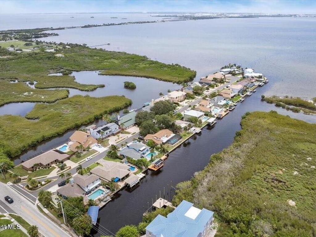 1635 Sandpiper Street, Merritt Island, FL 32952