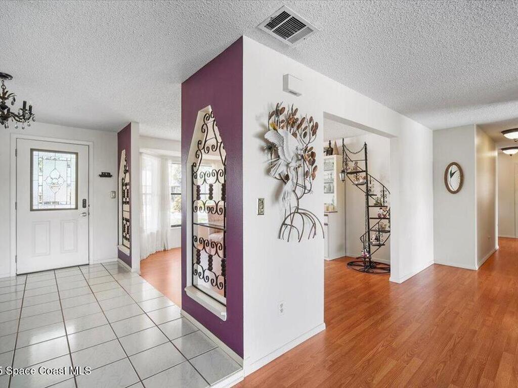 1635 Sandpiper Street, Merritt Island, FL 32952