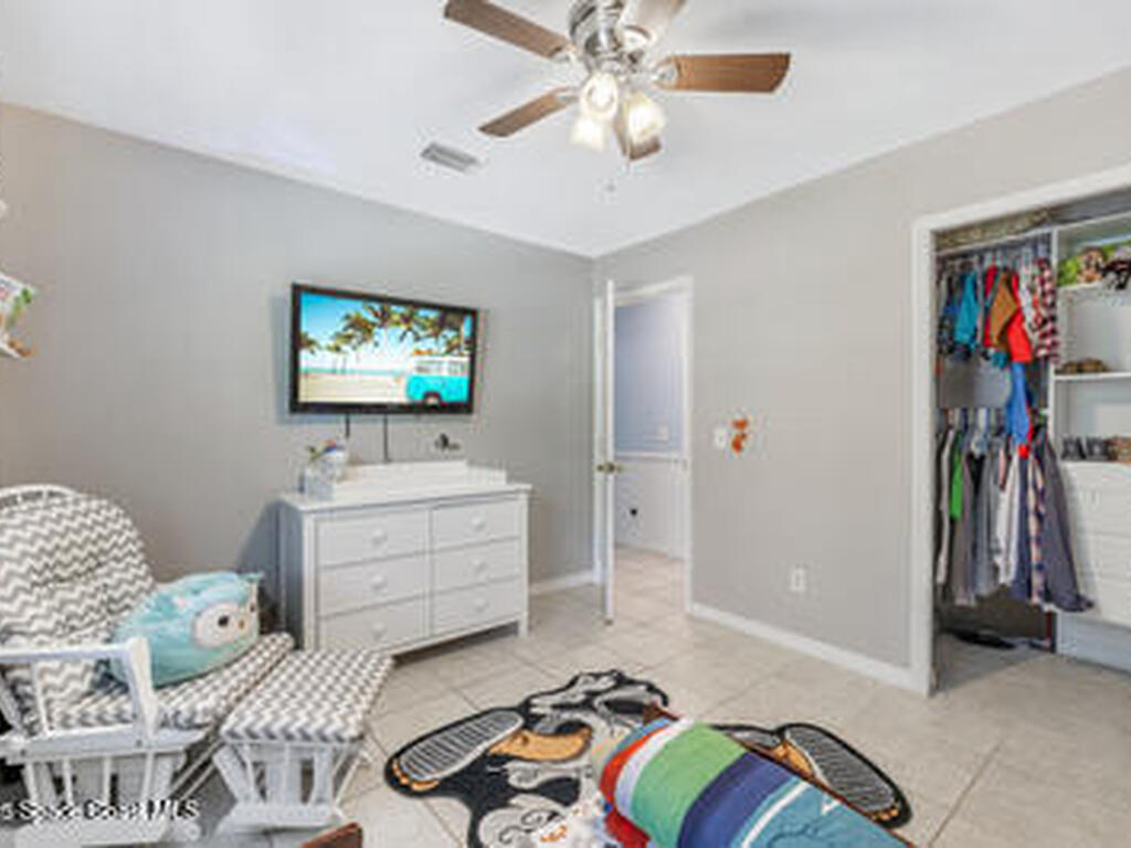 1635 71st Court, Vero Beach, FL 32966
