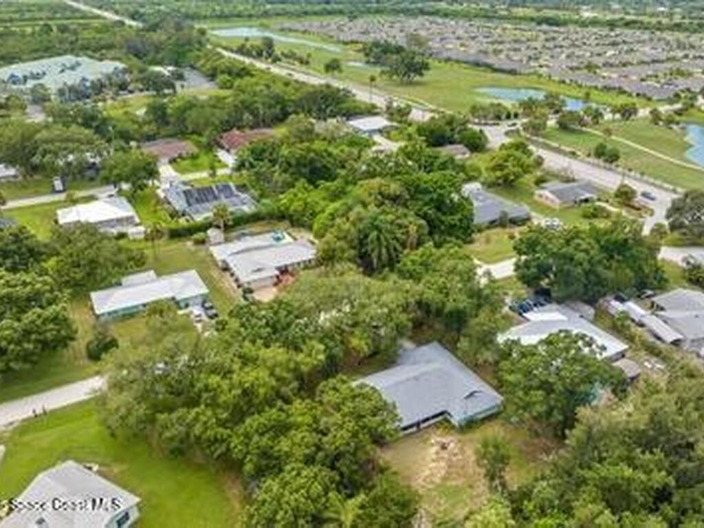 1635 71st Court, Vero Beach, FL 32966