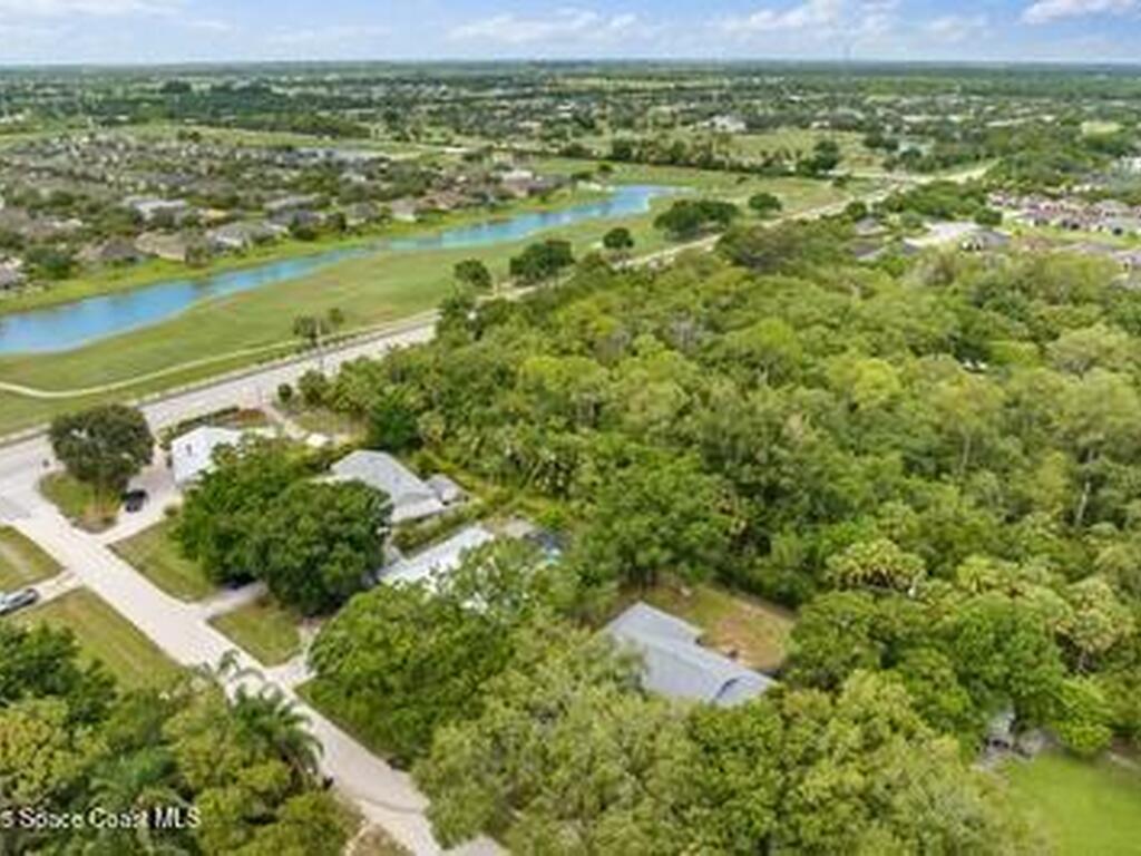 1635 71st Court, Vero Beach, FL 32966