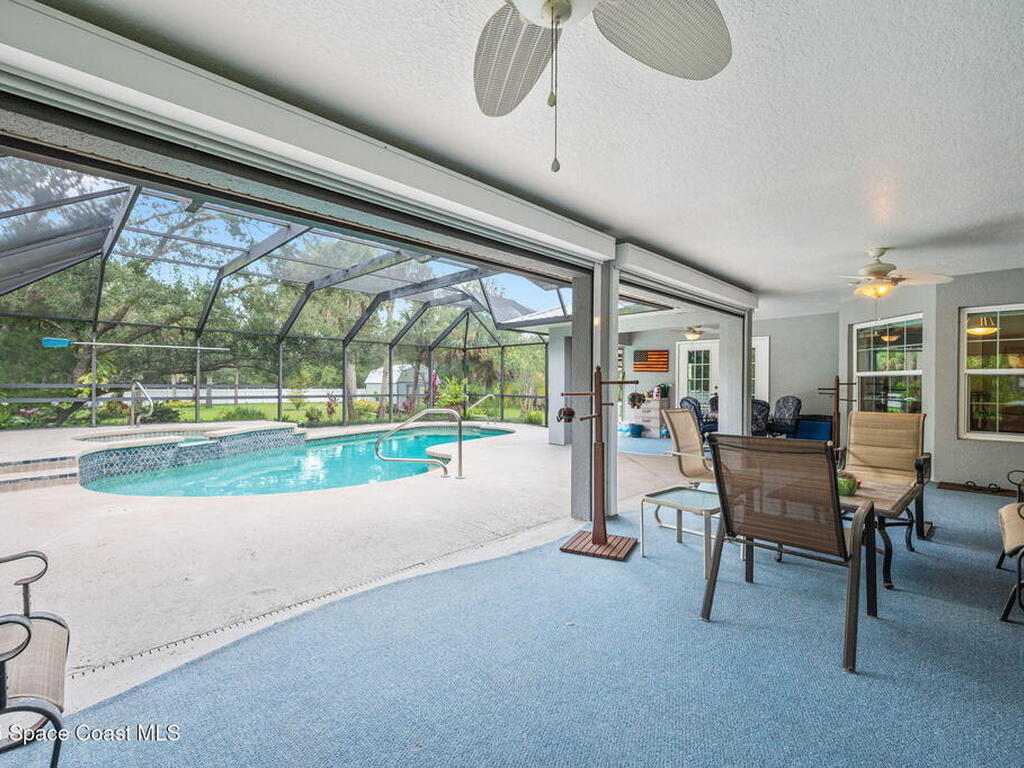 9495 Fleming Grant Road, Sebastian, FL 32976