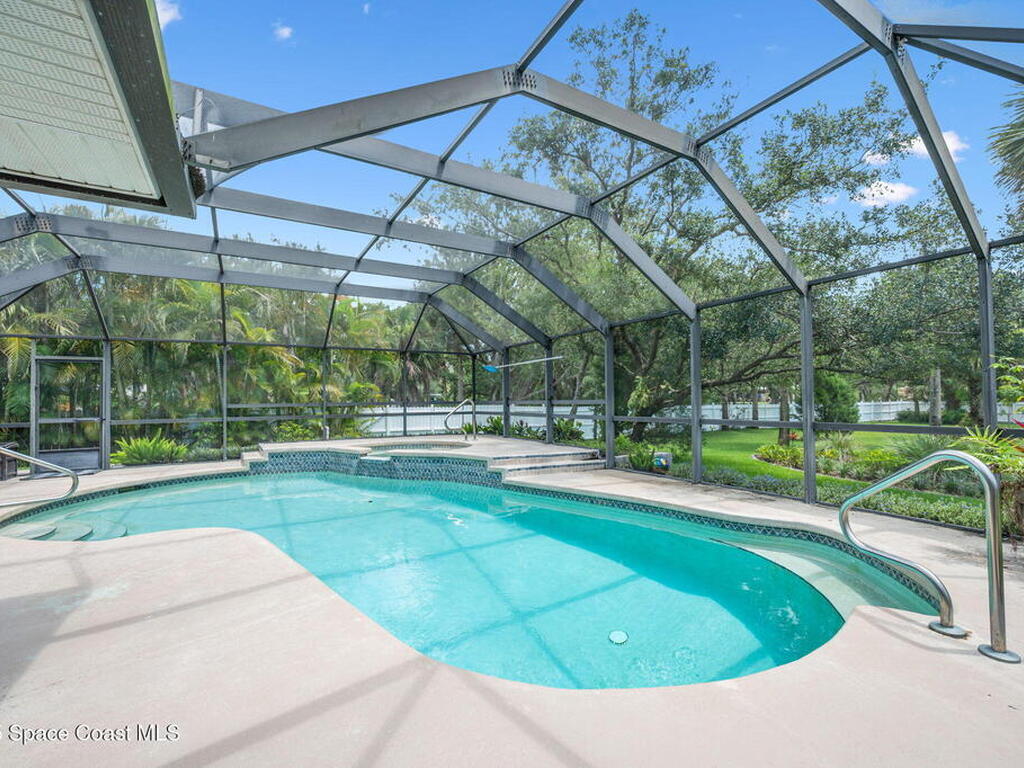 9495 Fleming Grant Road, Sebastian, FL 32976