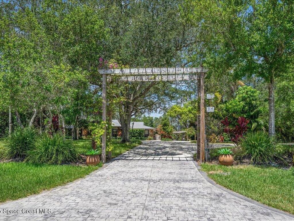 3226 Villa Espana Trail, Melbourne, FL 32935