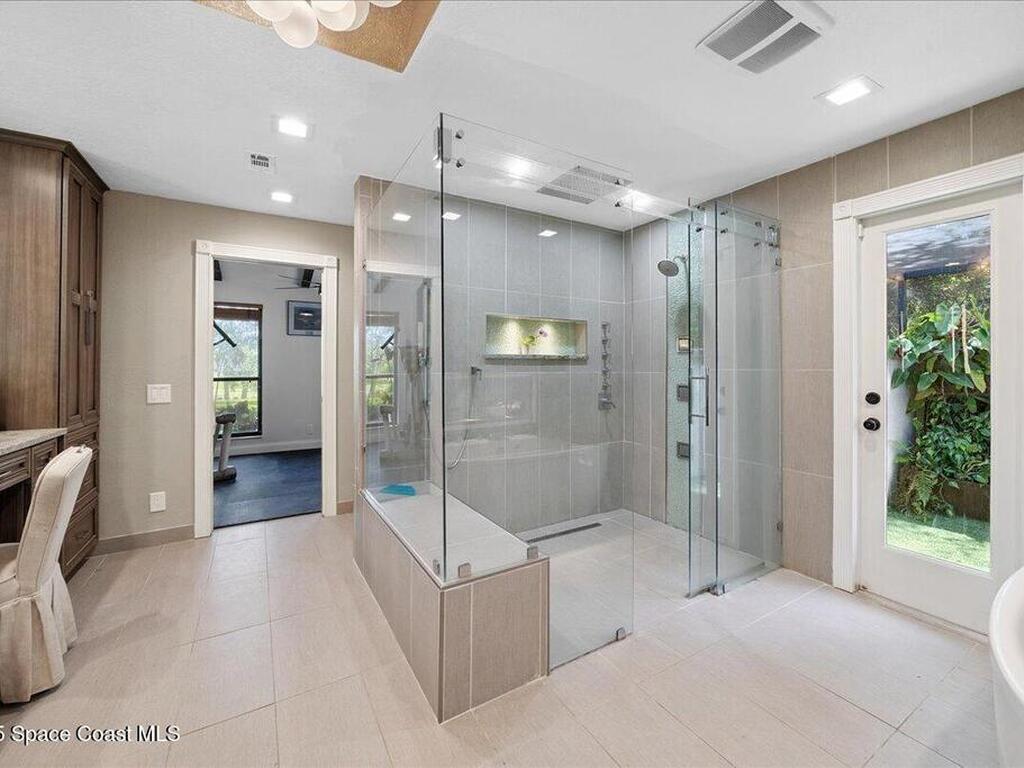 3226 Villa Espana Trail, Melbourne, FL 32935