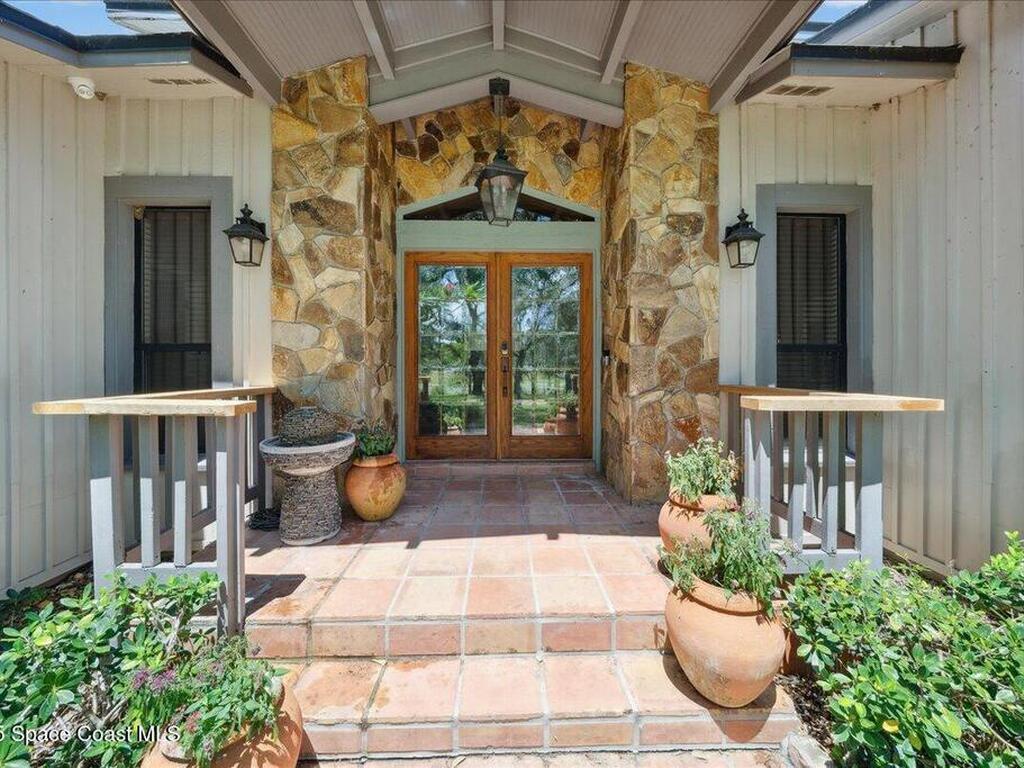 3226 Villa Espana Trail, Melbourne, FL 32935
