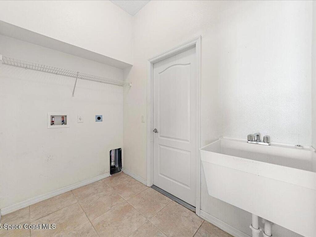 3885 Waterford Drive, Rockledge, FL 32955