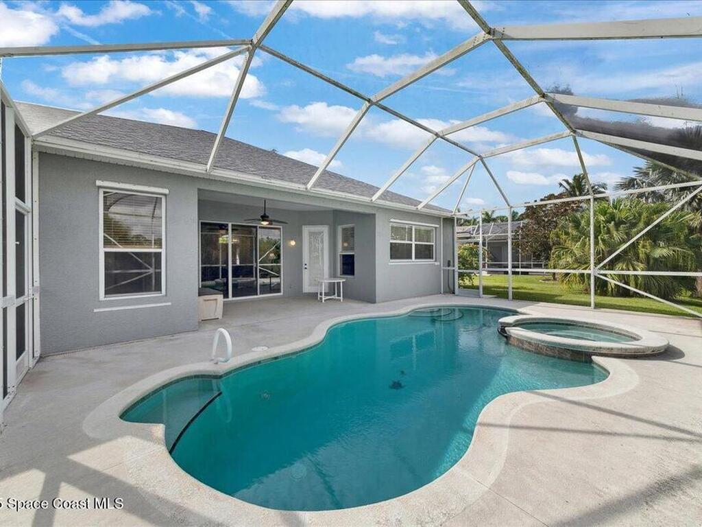 3885 Waterford Drive, Rockledge, FL 32955