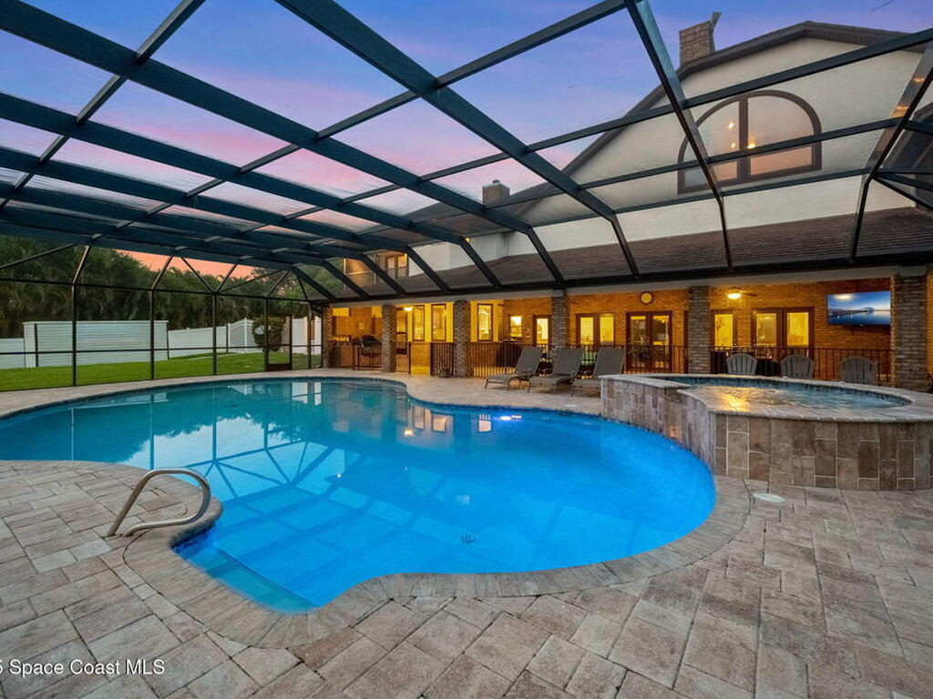 240 Utopia Circle, Merritt Island, FL 32952