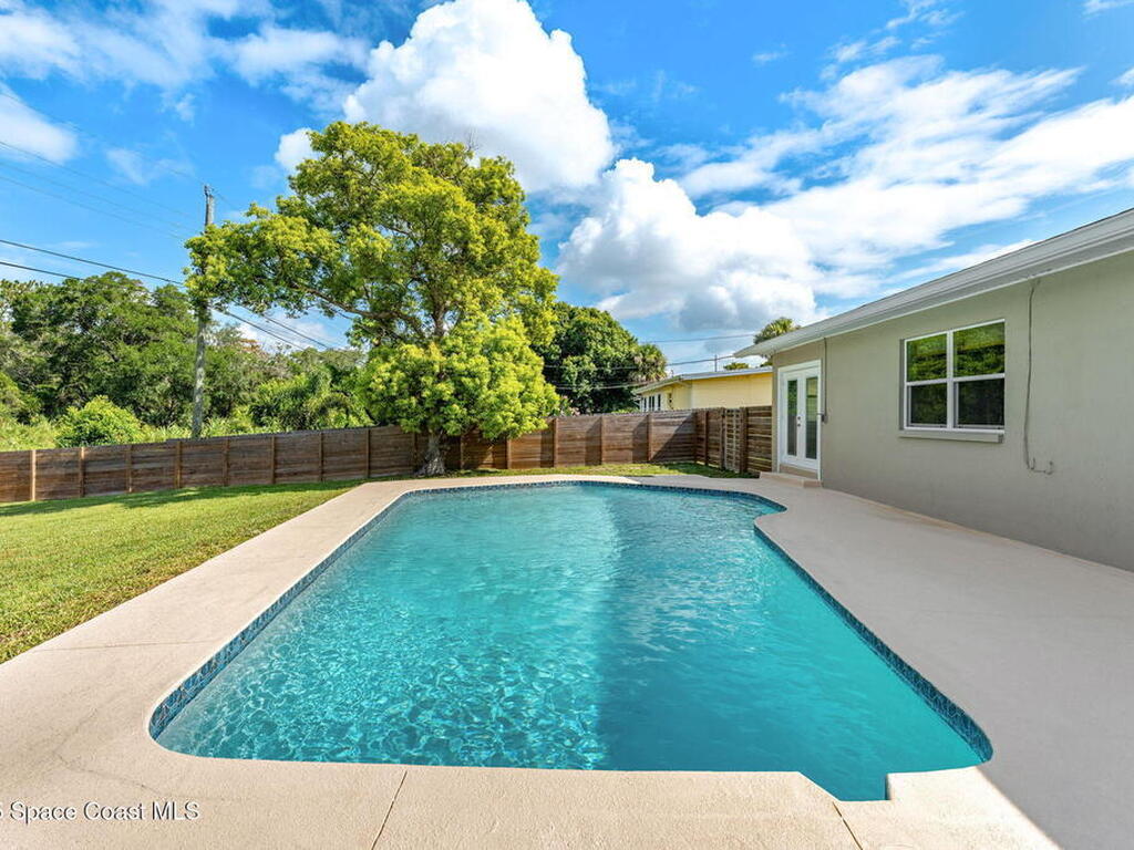 328 Magnolia Avenue, Melbourne, FL 32935