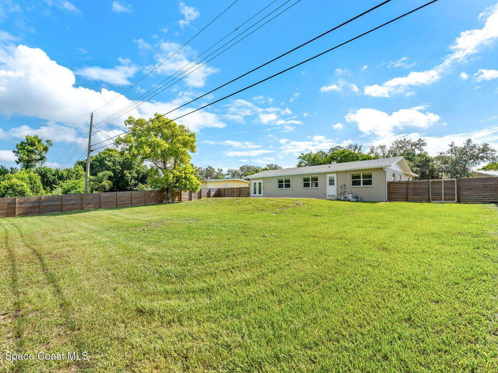 328 Magnolia Avenue, Melbourne, FL 32935