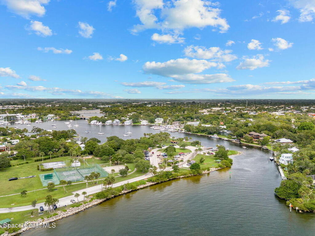 328 Magnolia Avenue, Melbourne, FL 32935