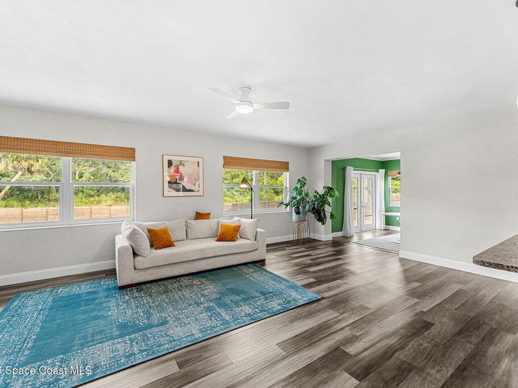 328 Magnolia Avenue, Melbourne, FL 32935
