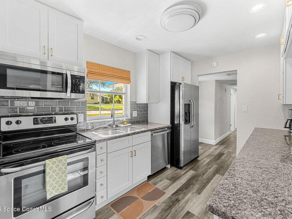 328 Magnolia Avenue, Melbourne, FL 32935