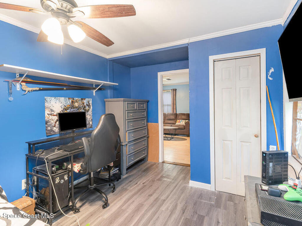 825 27th Avenue, Vero Beach, FL 32960