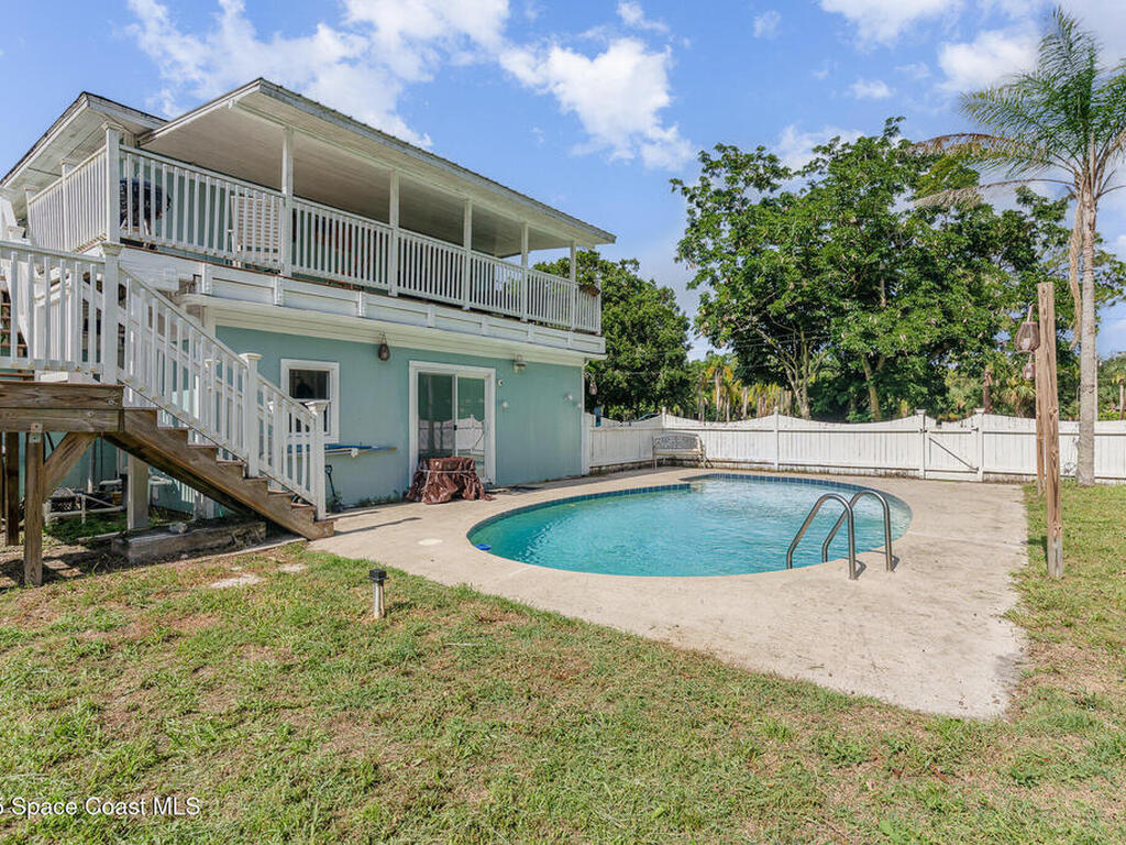 825 27th Avenue, Vero Beach, FL 32960