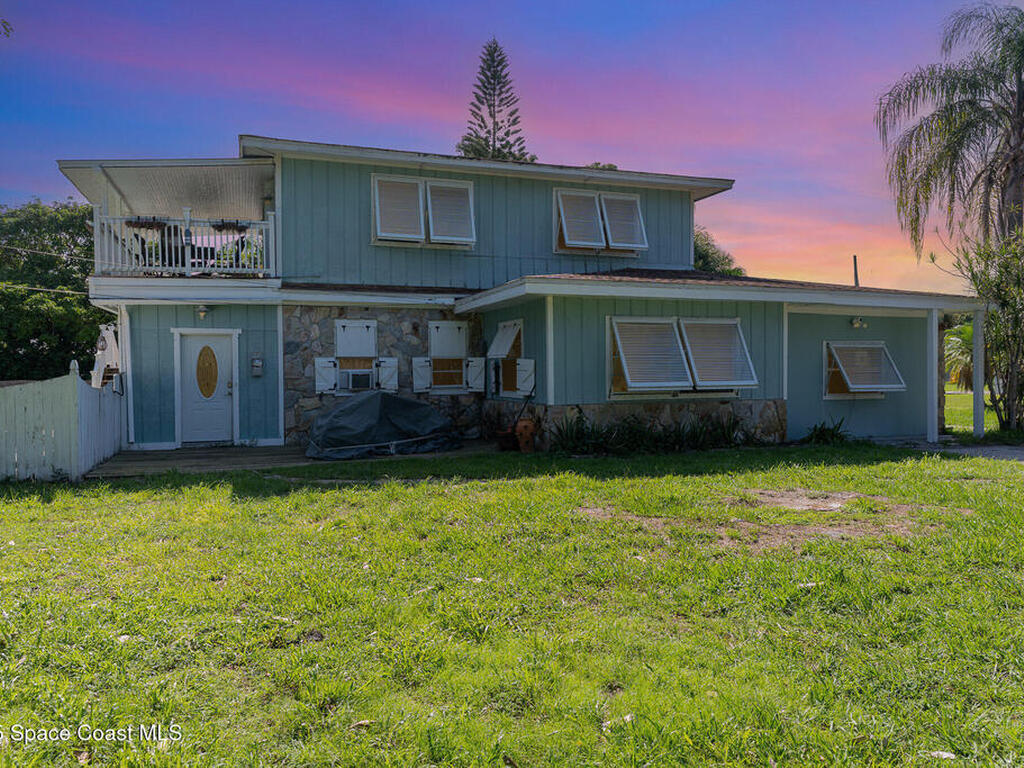 825 27th Avenue, Vero Beach, FL 32960