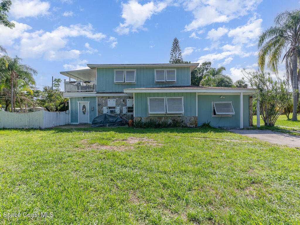 825 27th Avenue, Vero Beach, FL 32960
